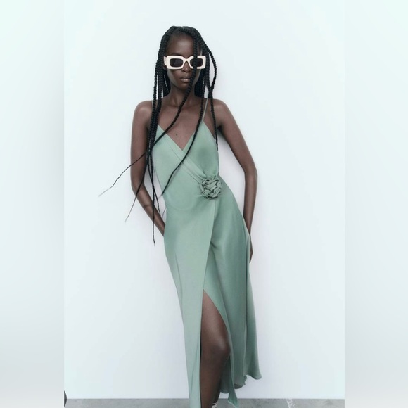 Zara midi satin slip dress with flower detail - Picture 3 of 4